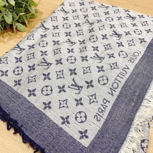 Images KOMEHYO（コメ兵）買取センターThe Kitahama PLAZA