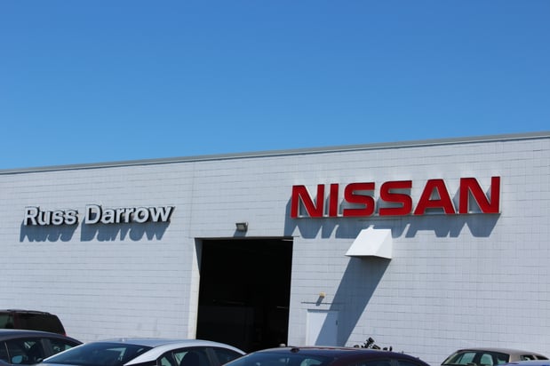 Images Russ Darrow Nissan of Milwaukee Service Center