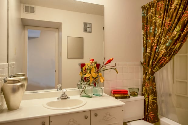 Images Retreat at Seven Trails Apartments