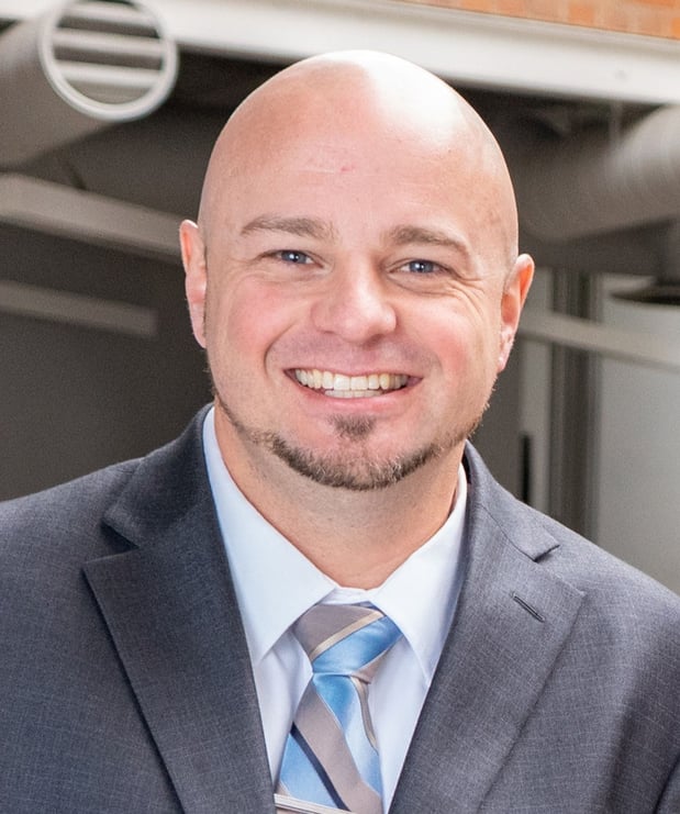 Images Jason Gerou, Counselor