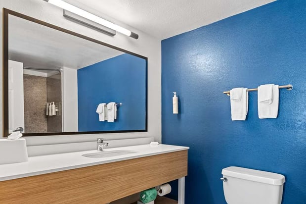 Images Spark by Hilton Port Wentworth Savannah