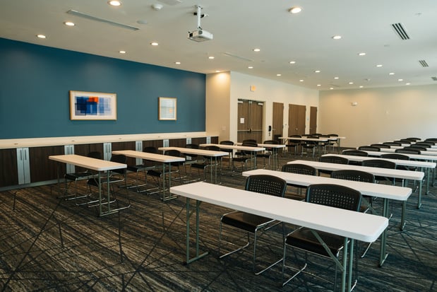 Images Holiday Inn Express & Suites McCalla - Birmingham West by IHG