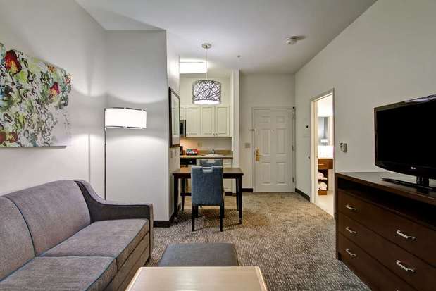 Images Homewood Suites by Hilton Newark-Cranford