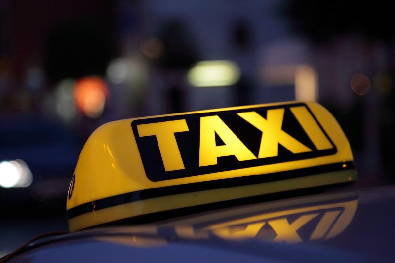 Images Chauffeur Service - Servizio Taxi