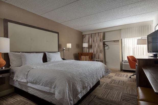 Images Hampton Inn Commerce