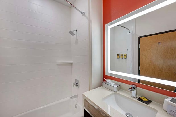 Images Best Western Plus Executive Residency Carlsbad Hotel