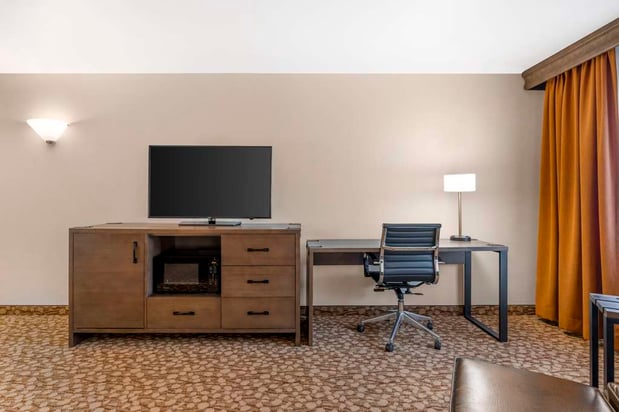Images Best Western Plus Mill Creek Inn
