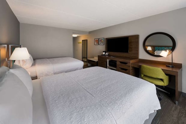 Images Hampton Inn & Suites Fredericksburg-at Celebrate Virginia