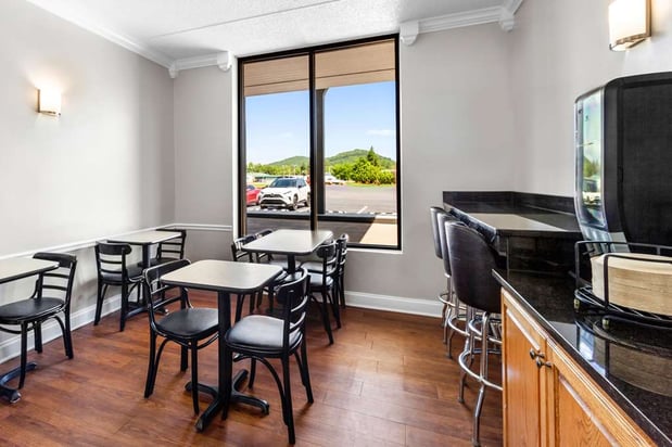 Images Best Western Wilderness Trail Inn