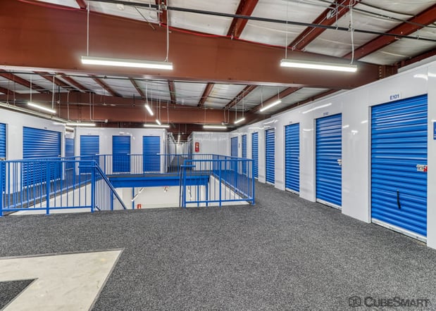 Images CubeSmart Self Storage