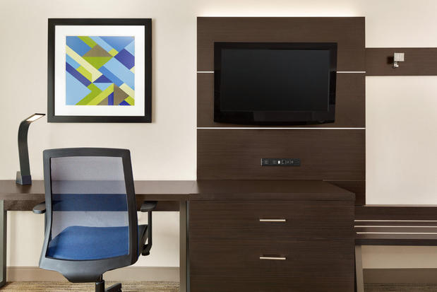 Images Holiday Inn Express & Suites San Antonio NW-Medical Area by IHG