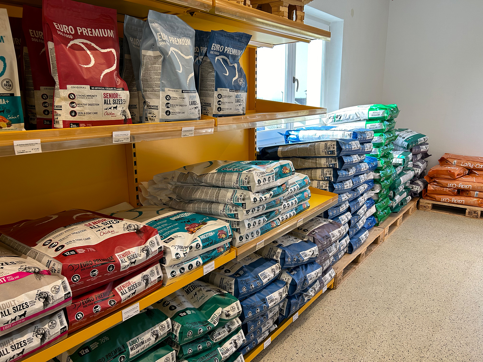 Hoha Tiernahrung, Lindenweg 13 in Brunnenthal