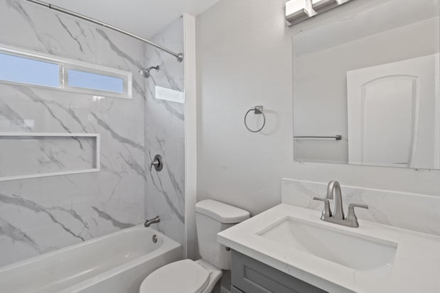 Images Charle Square Apartments