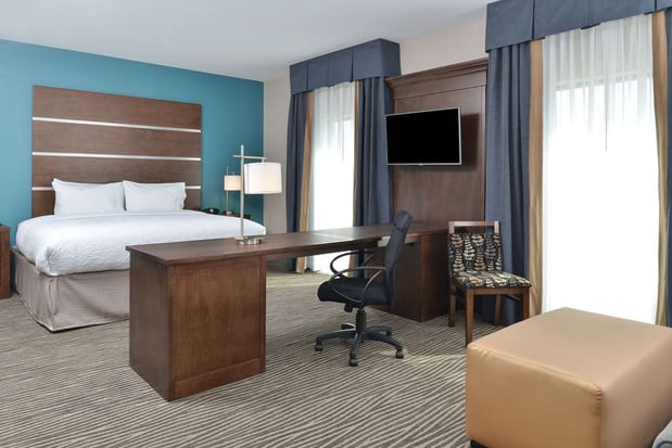 Images Hampton Inn & Suites Des Moines Downtown
