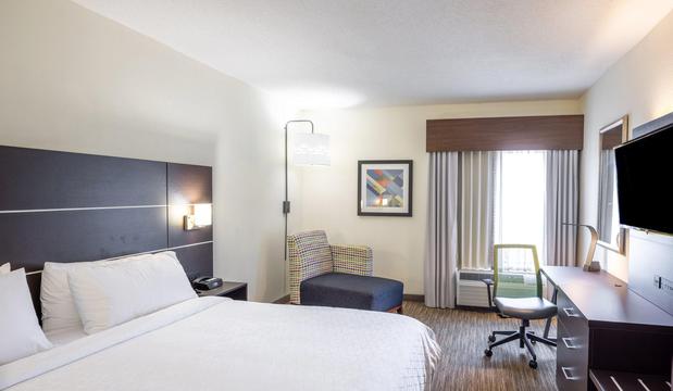 Images Holiday Inn Express & Suites Fort Payne, an IHG Hotel