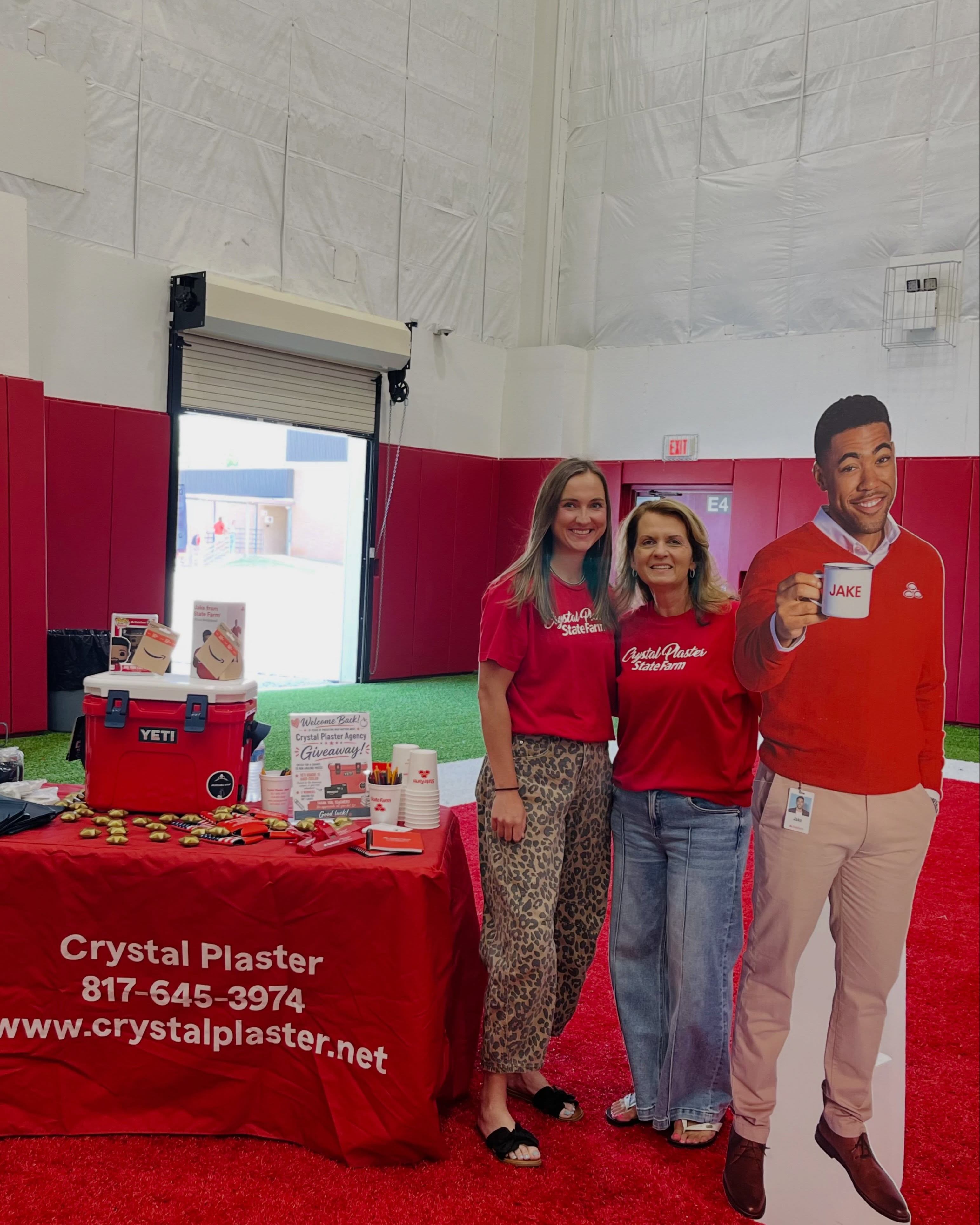 A fun day celebrating some amazing teachers! We enjoyed sharing goodies, prizes, and most importantly, saying thank you to those who give so much to their students and community. Wishing everyone a wonderful school year ahead!
