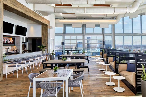 Images Embassy Suites by Hilton Nashville Downtown