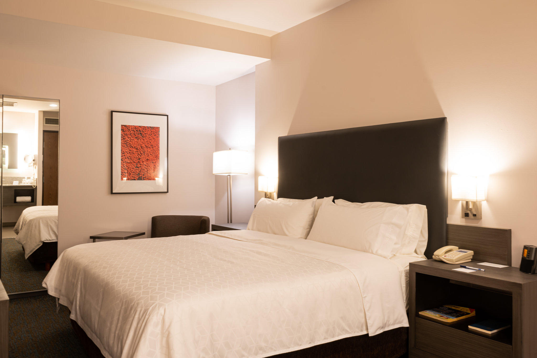 Images Holiday Inn Express & Suites Hermosillo, an IHG Hotel