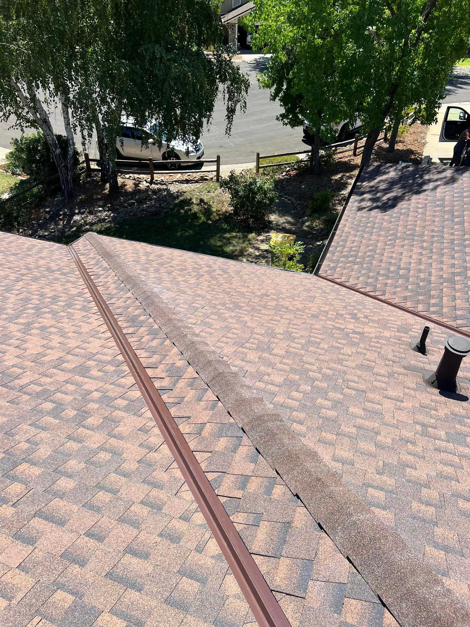 At Great Valley Roofing, we take pride in being a licensed roofer in Antelope, CA. Our licensed professionals adhere to the highest industry standards, delivering top-quality roofing services that you can trust.