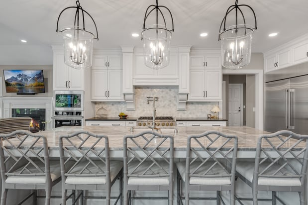 Images Wolf Virtual Reality, LLC