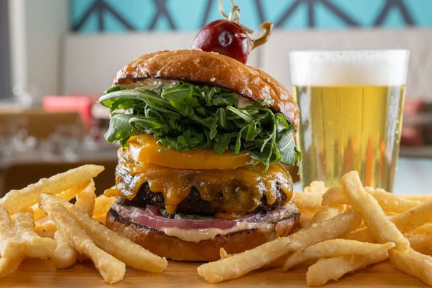 Images Hilton Garden Inn Tacoma Downtown