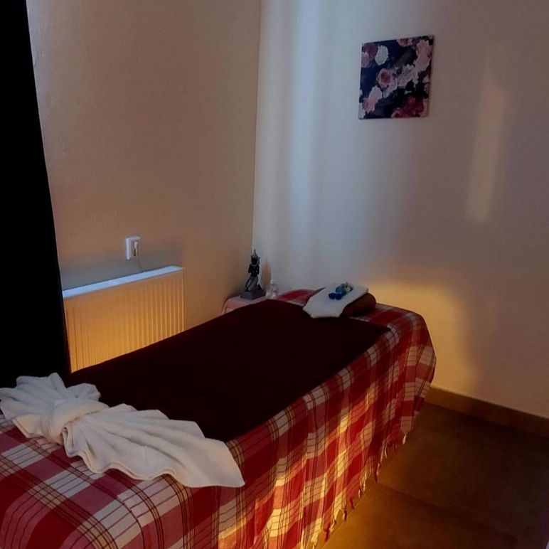 Images SUAI MASSAGE - Thaimassage Gävle