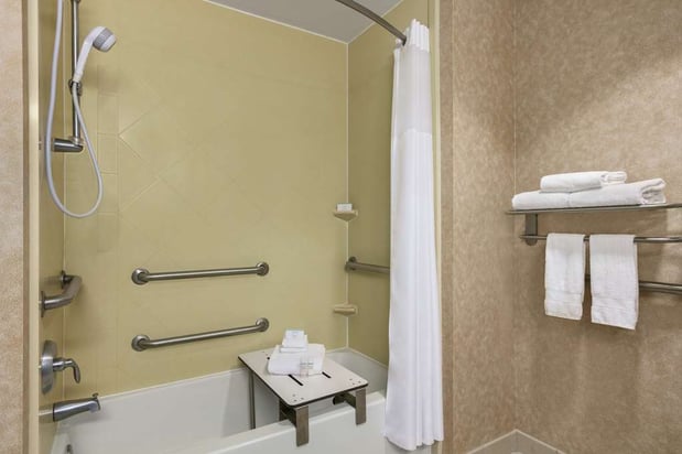 Images Hampton Inn & Suites Lawton