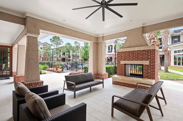 Images Camden Grand Harbor Apartments