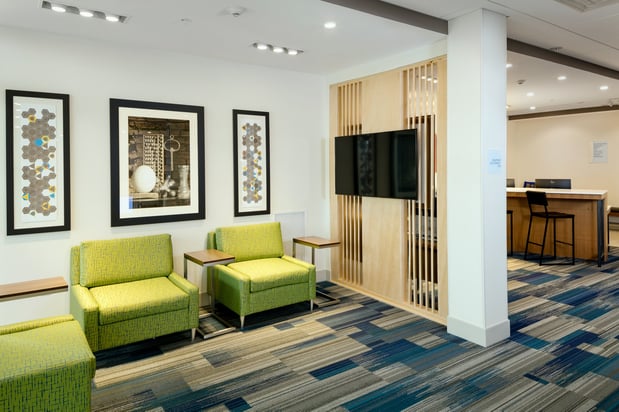 Images Holiday Inn Express & Suites Medford by IHG