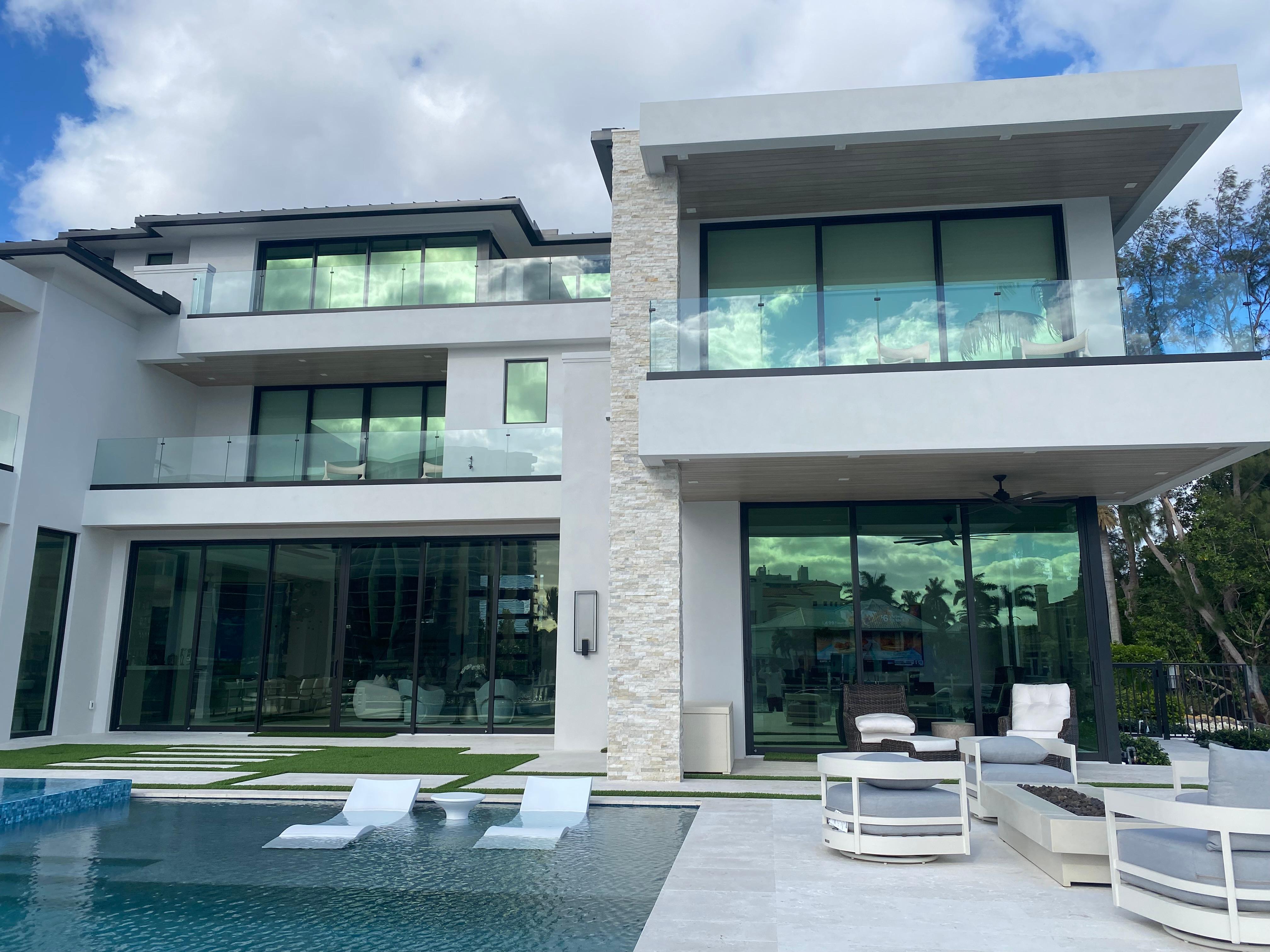 Clear Wash Window Cleaning