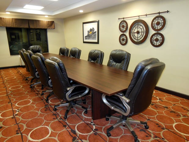 Images Holiday Inn Express & Suites Washington - Meadow Lands by IHG