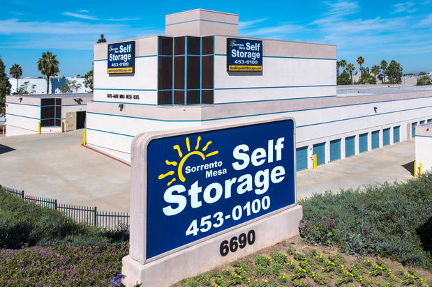 Images Sorrento Mesa Self Storage