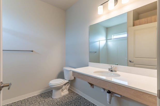 Images Woodburn Place Apartment Homes