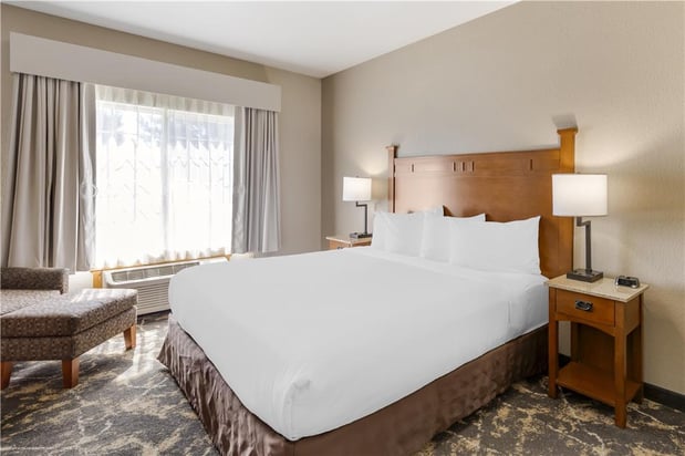 Images Best Western Plus Riverfront Hotel and Suites