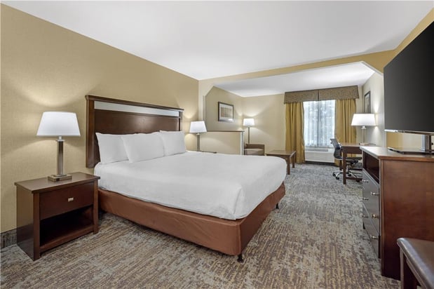 Images Best Western Plus Prairie Inn