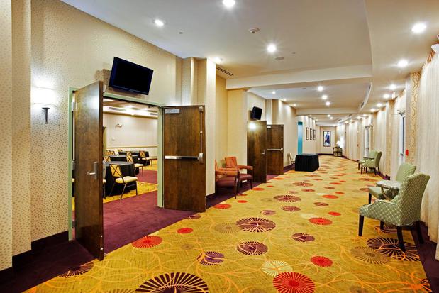 Images Holiday Inn Rock Hill by IHG