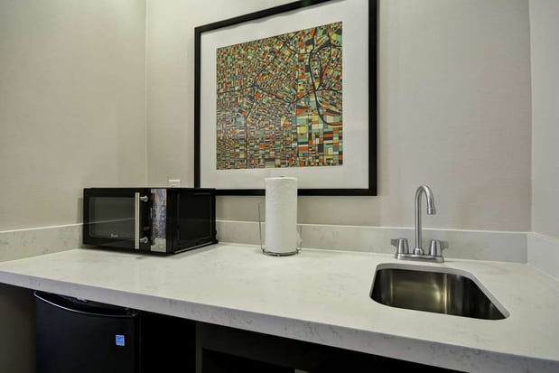 Images Hampton Inn and Suites Los Angeles Burbank Airport
