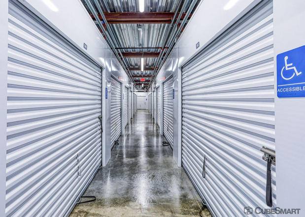 Images CubeSmart Self Storage