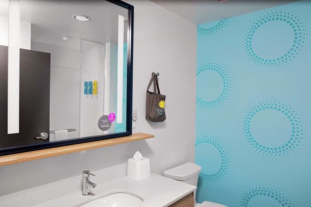 Images Tru by Hilton Crossett