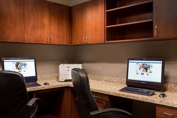 Images Hampton Inn & Suites Lincoln Northeast I-80