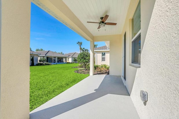 Images Legacy Pointe at UCF