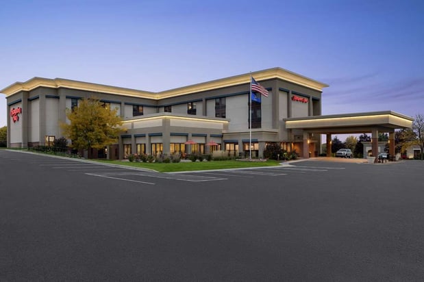 Images Hampton Inn Milwaukee/Brookfield