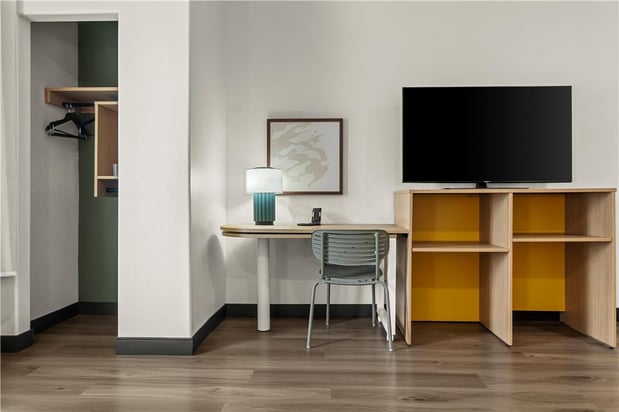 Images Spark by Hilton Houston Hobby Airport