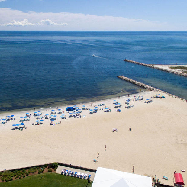 Images Red Jacket Beach Resort & Spa