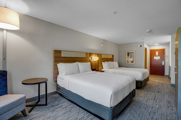 Images Holiday Inn Express & Suites Portland-Jantzen Beach by IHG
