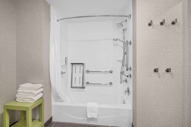 Images Hampton Inn & Suites Bakersfield Central