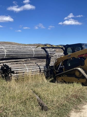 Images Broken Spur Fencing
