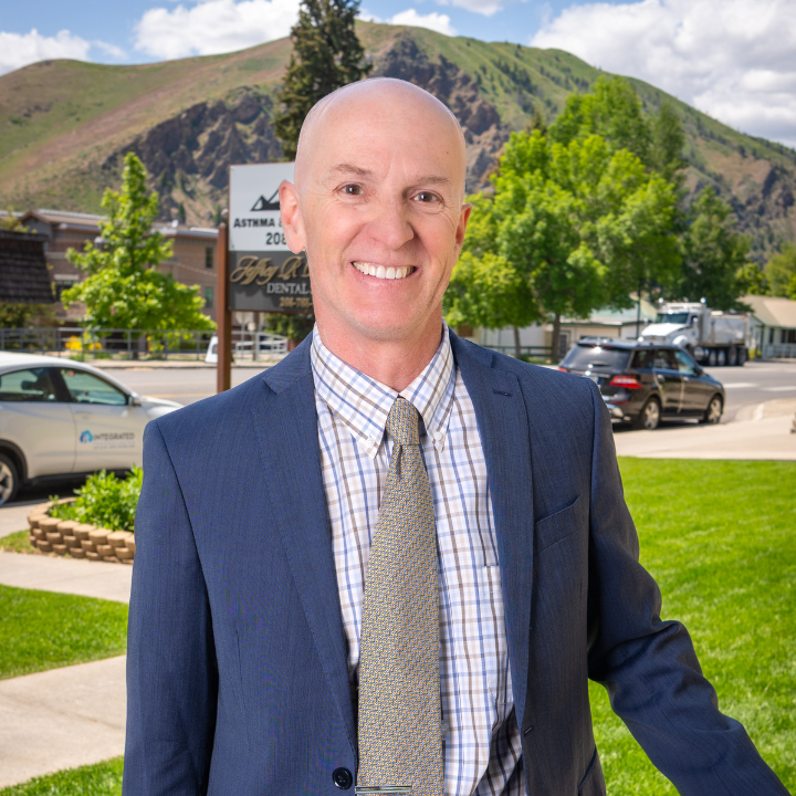 Elevate Dental Studio | Jeffrey R. Roth, DMD Image