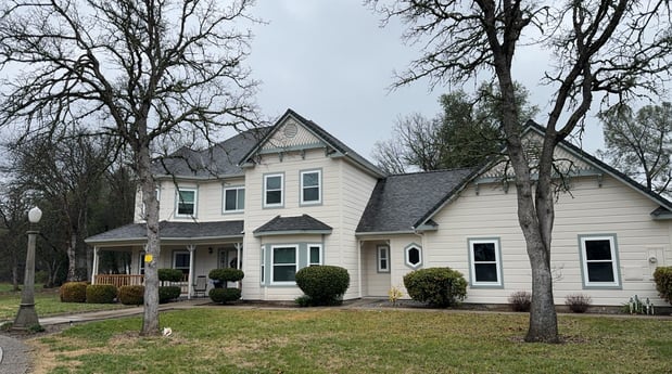 Images ZeZee Roofing Co.