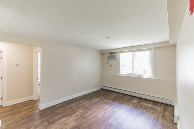 Images Eagle Rock Apartments at Manchester